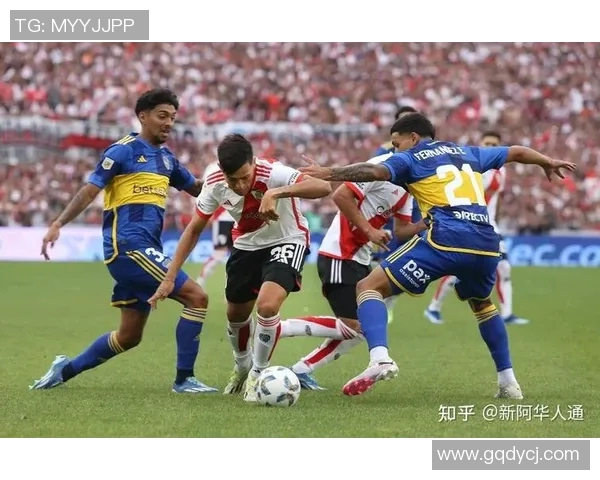 克鲁塞与河床比赛分析及比分预测，谁将赢得这场激烈对决